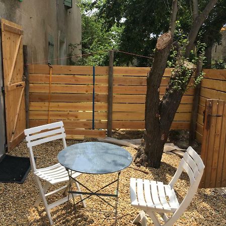 Charmant Studio Capestang Exterior foto